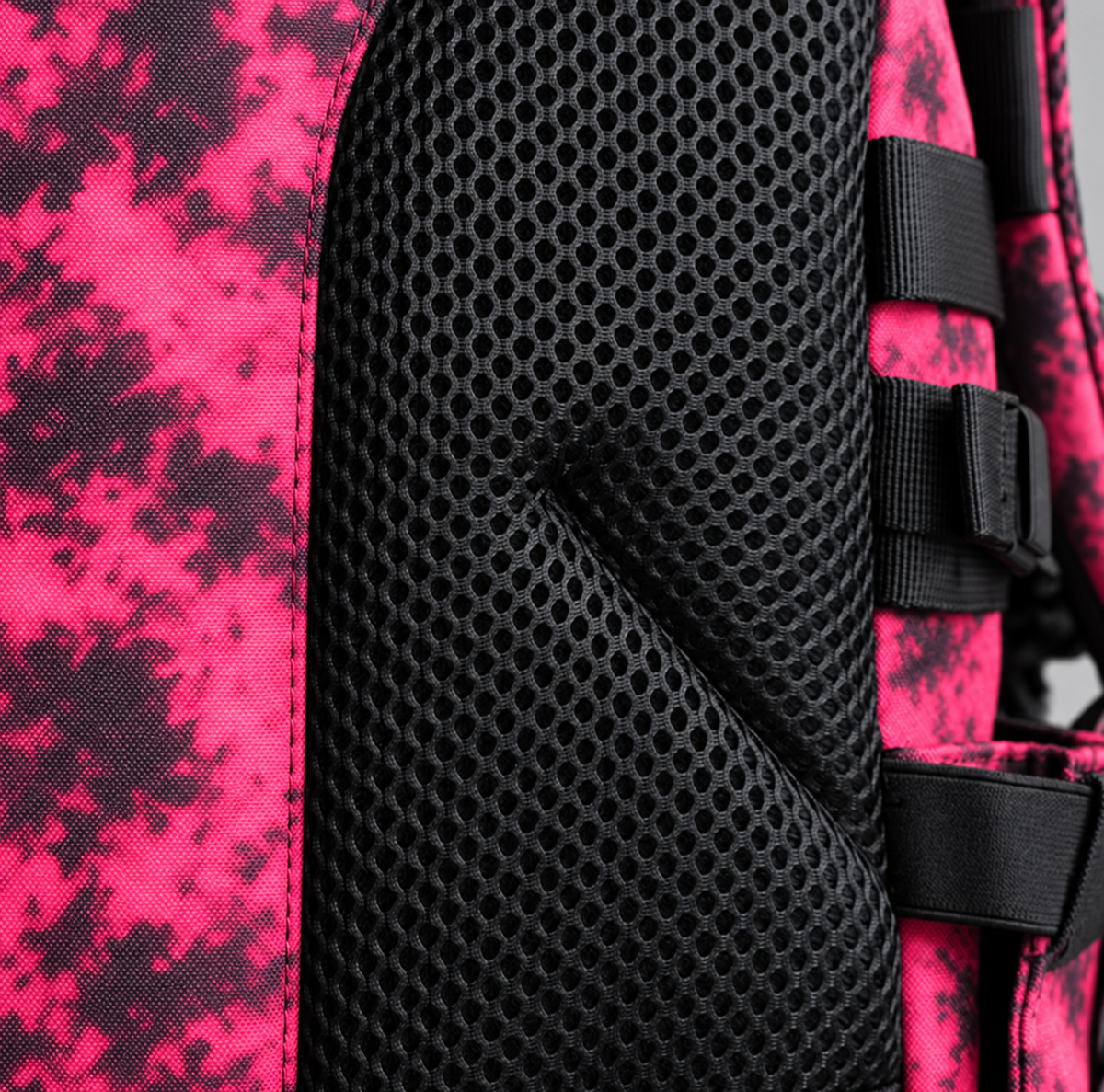 black pink tie dye backpack – black breathable back mesh detail