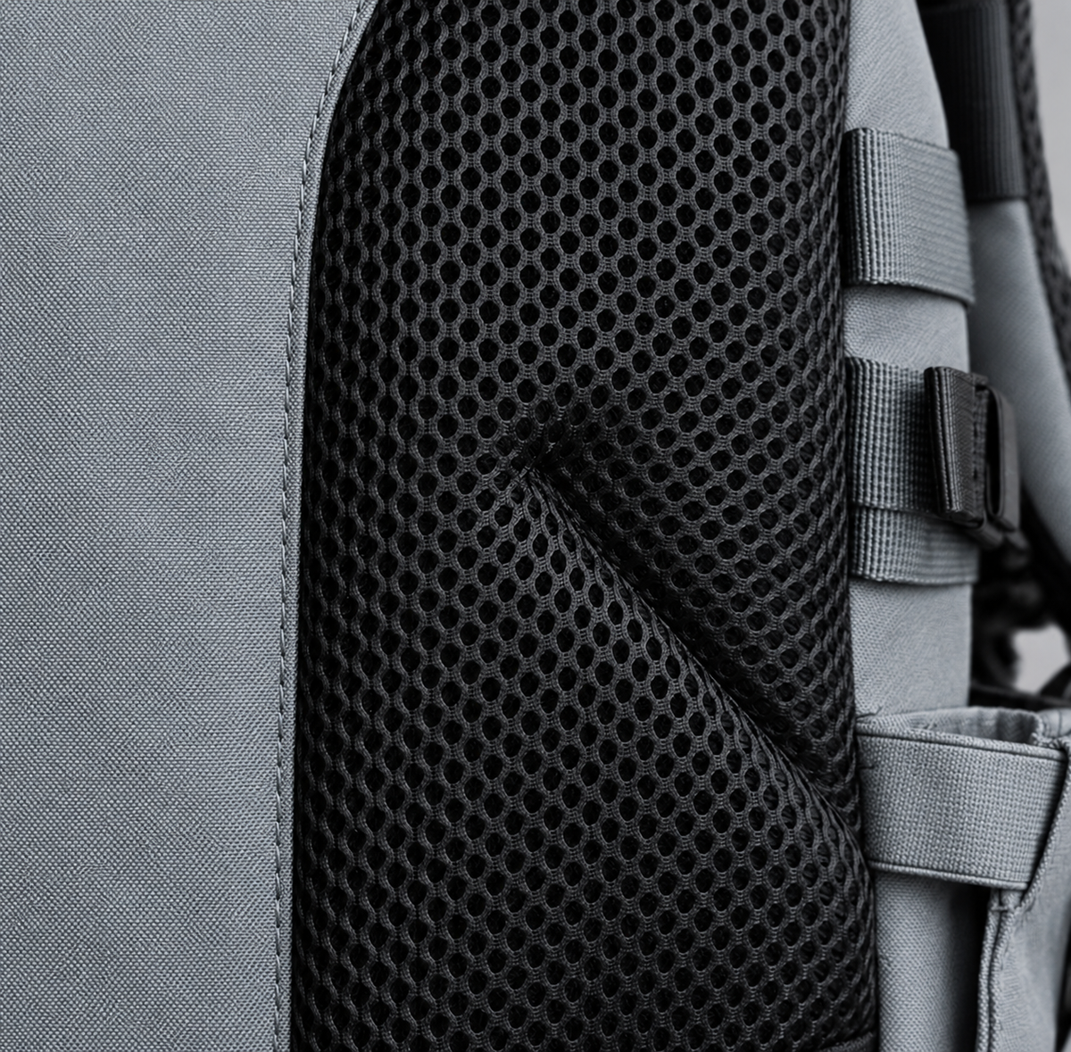 grey backpack – black breathable back mesh detail